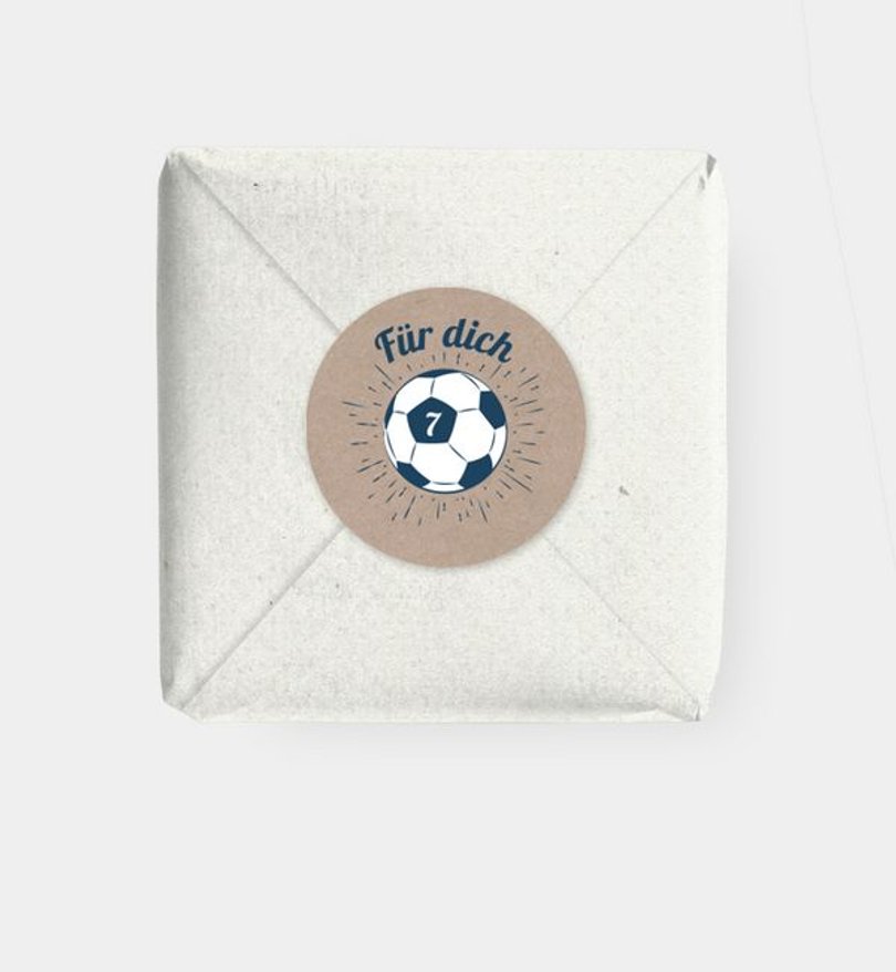 Geschenkaufkleber Einschulung Fussball · Vintage