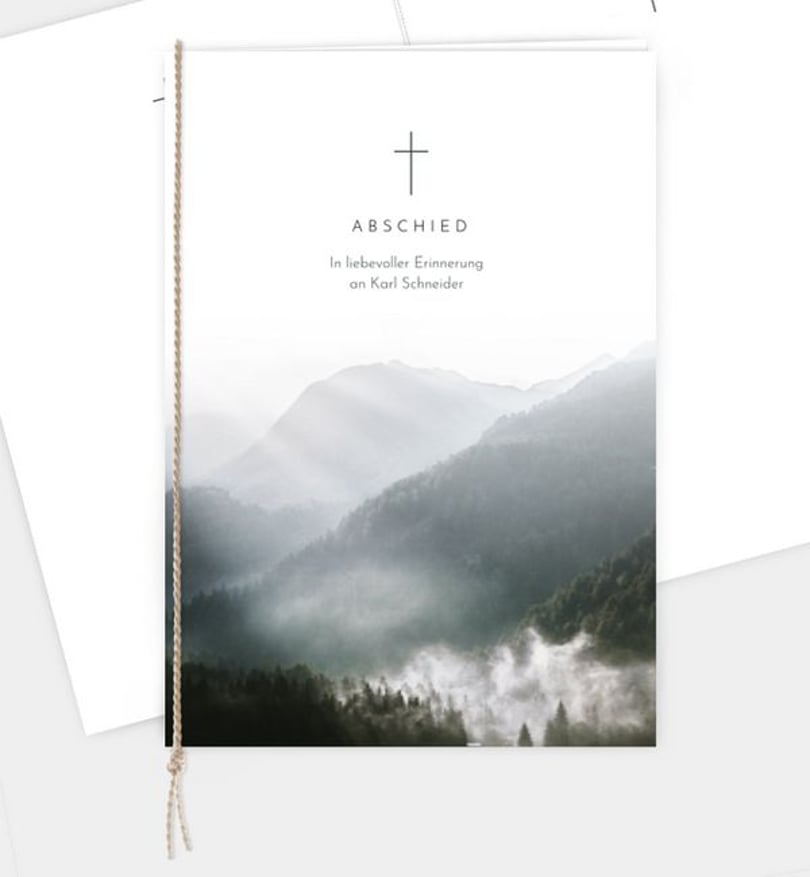 Kirchenheft Trauer Berge im Nebel