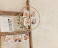 Babyfotos im Blumenkranz, Fotoalbum und Wimpelkette mit Fotos