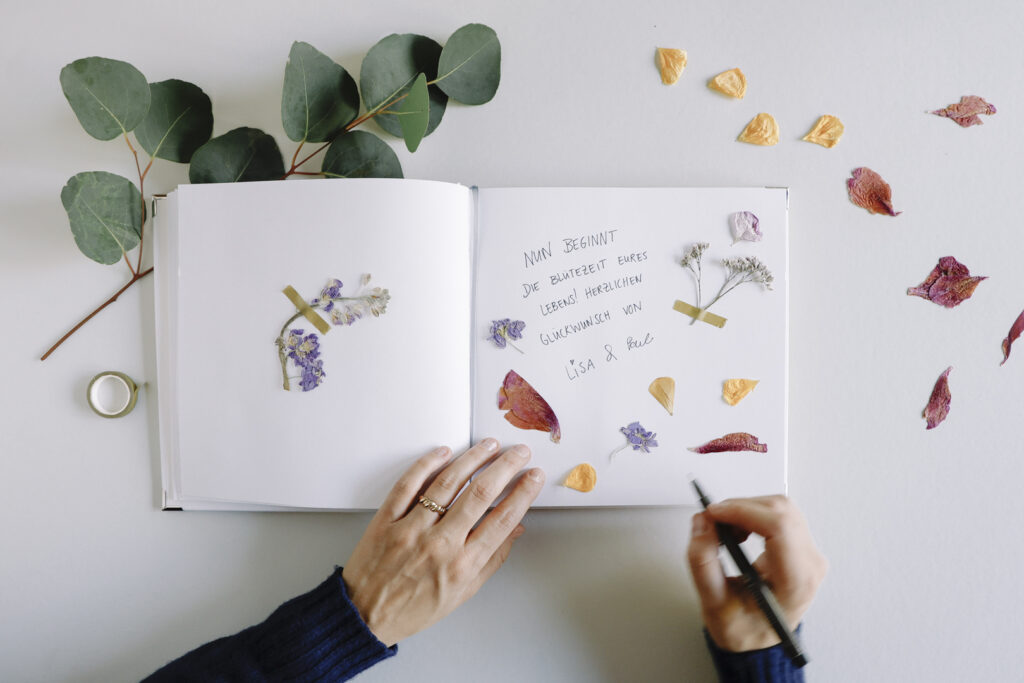 Gästebuch Floral