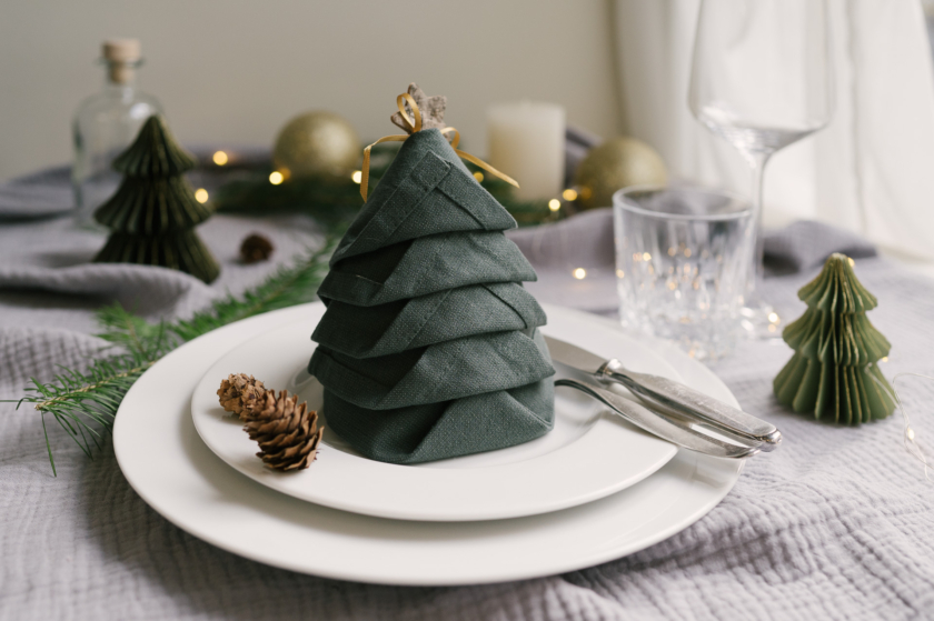 Faszinierend Papierservietten Falten Weihnachten Bilder