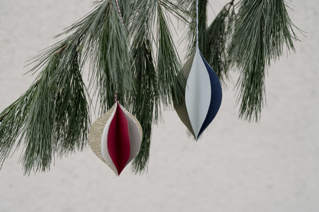 Wabenbälle DIY Christbaumschmuck