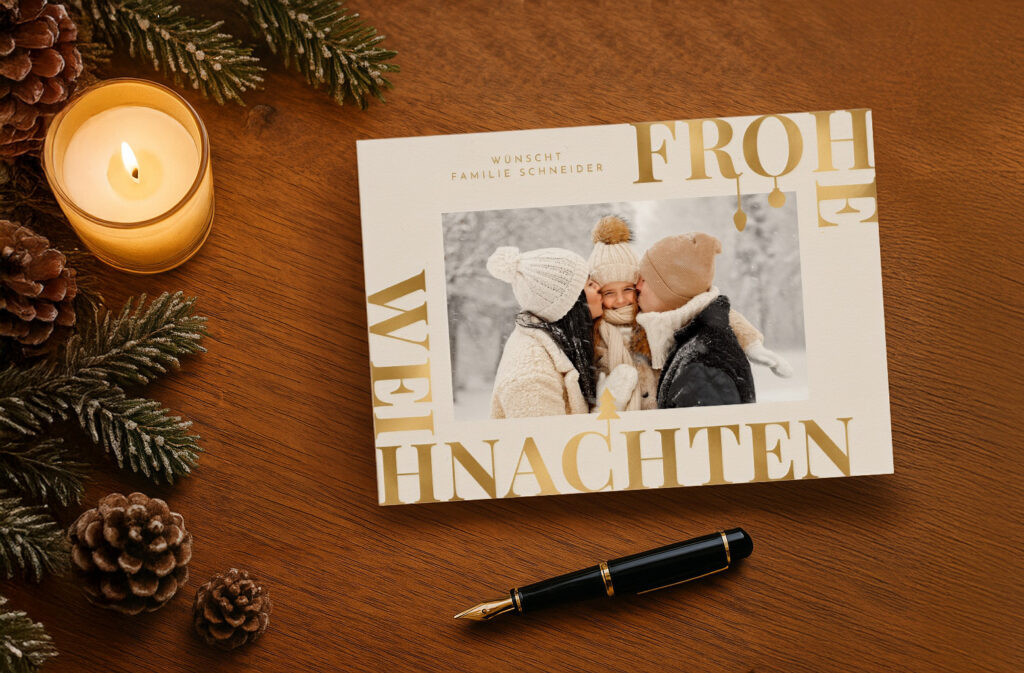 Weihnachtspostkarte im Design 